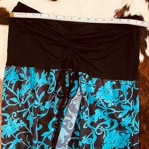 NWOT - Teal/Black Bathing Suit Coverup L/XL